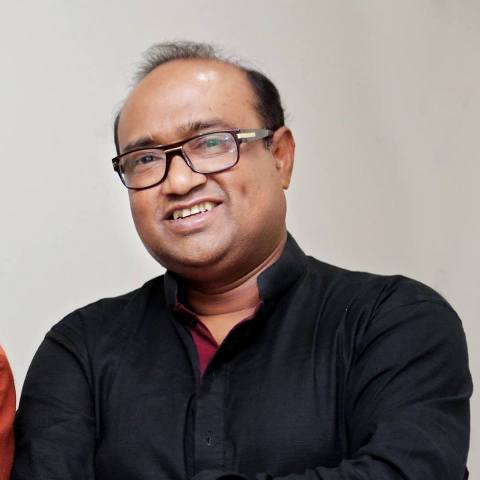 দৈনিক মানবকণ্ঠে যোগ দিয়েছেন পীর হাবিব দৈনিক মানবকণ্ঠে যোগ দিয়েছেন পীর হাবিব