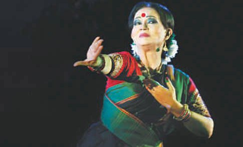 তৃতীয় আয়োজনে ভারতনাট্যম নিয়ে আসছেন শর্মিলা ব্যানার্জী তৃতীয় আয়োজনে ভারতনাট্যম নিয়ে আসছেন শর্মিলা ব্যানার্জী