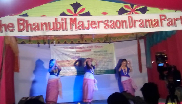 দ্য ভানুবিল ড্রামা পার্টির নিঙোল পালী উৎসব দ্য ভানুবিল ড্রামা পার্টির নিঙোল পালী উৎসব