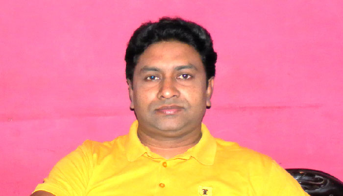 ভ্রাম্যমাণ আদালতের রোষানল : সিভিল সার্জন, আইনজীবীর পর কে? ভ্রাম্যমাণ আদালতের রোষানল : সিভিল সার্জন, আইনজীবীর পর কে?