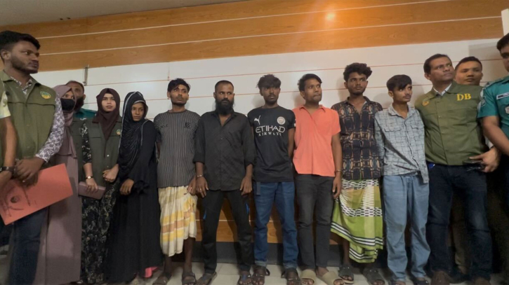 গাজীপুরে সাংবাদিক তুহিন হত্যা মামলায় ৭ আসামির দুই দিনের রিমান্ড গাজীপুরে সাংবাদিক তুহিন হত্যা মামলায় ৭ আসামির দুই দিনের রিমান্ড