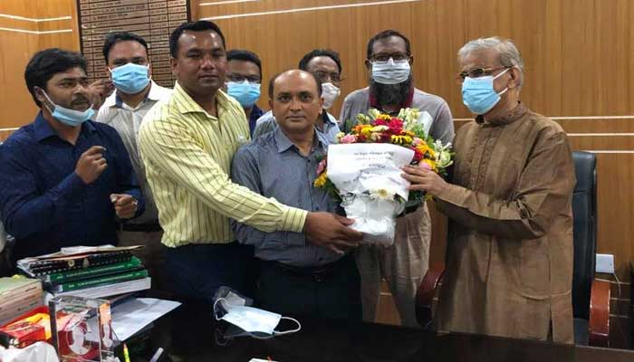 আস্থার মর্যাদা রাখার প্রত্যয় প্রতিমন্ত্রী শামসুল আলমের আস্থার মর্যাদা রাখার প্রত্যয় প্রতিমন্ত্রী শামসুল আলমের