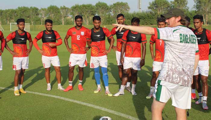 বাংলাদেশ-ভারত মুখোমুখি আজ বাংলাদেশ-ভারত মুখোমুখি আজ