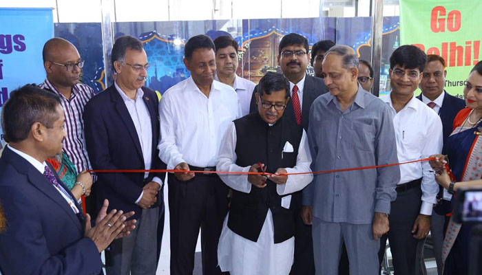 ঢাকা-দিল্লি রুটে ফের বিমানের সরাসরি ফ্লাইট চালু ঢাকা-দিল্লি রুটে ফের বিমানের সরাসরি ফ্লাইট চালু