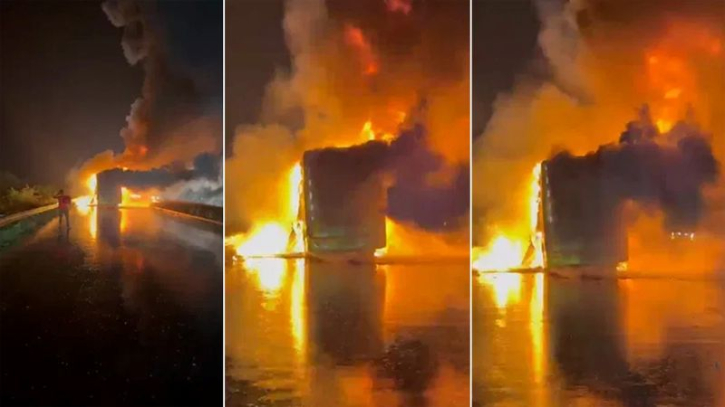 ভারতে যাত্রীবাহী বাসে ভয়াবহ আগুন : নিহত ১১ ভারতে যাত্রীবাহী বাসে ভয়াবহ আগুন : নিহত ১১