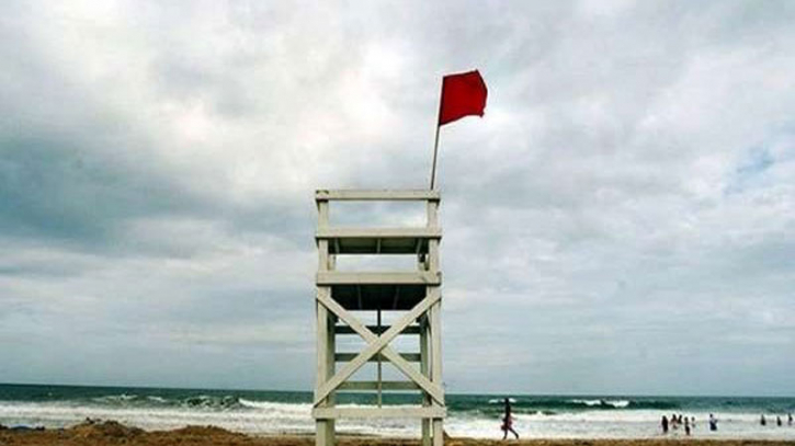 সাগর উত্তাল : রাতেই ১০ নম্বর মহাবিপদ সংকেত