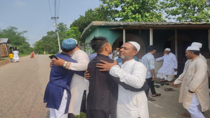 কেন ফিকে হল গ্রামবাংলার ঈদের উচ্ছ্বাস কেন ফিকে হল গ্রামবাংলার ঈদের উচ্ছ্বাস