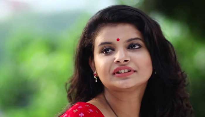 নিরাপত্তাহীনতা: থানায় জিডি করলেন শবনম ফারিয়া নিরাপত্তাহীনতা: থানায় জিডি করলেন শবনম ফারিয়া
