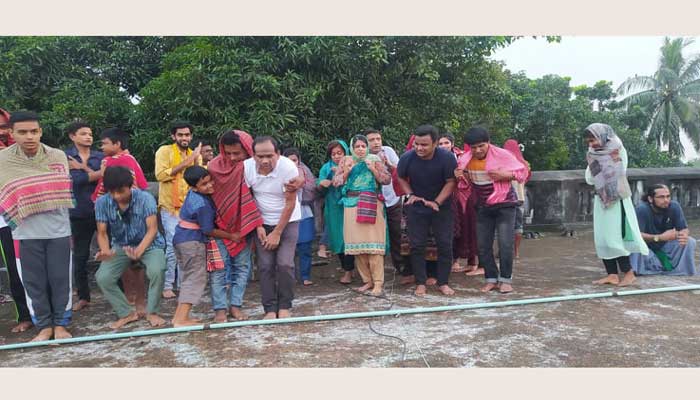 বাাড়িয়া গণহত্যা: গাজীপুর শিল্পকলায় পরিবেশ থিয়েটারের মহড়া শুরু বাাড়িয়া গণহত্যা: গাজীপুর শিল্পকলায় পরিবেশ থিয়েটারের মহড়া শুরু