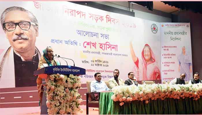 আনফিট গাড়ি চলাচল, ওভারটেকিং বন্ধ করুন: প্রধানমন্ত্রী আনফিট গাড়ি চলাচল, ওভারটেকিং বন্ধ করুন: প্রধানমন্ত্রী