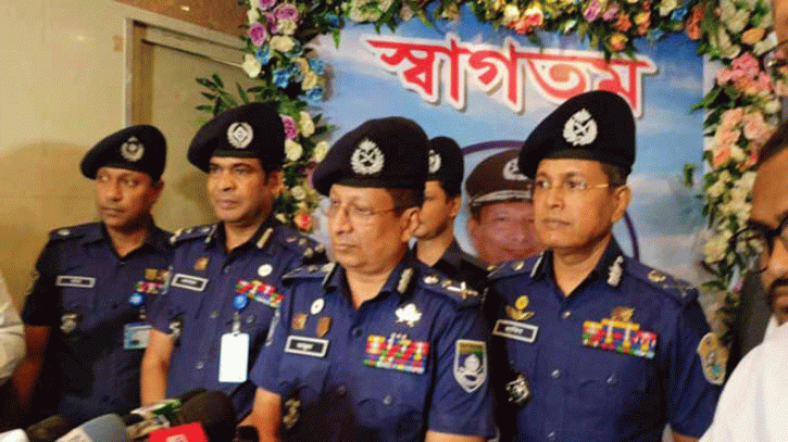 ভিসানীতির কারণে পুলিশের ইমেজ সংকট হবে না : আইজিপি ভিসানীতির কারণে পুলিশের ইমেজ সংকট হবে না : আইজিপি