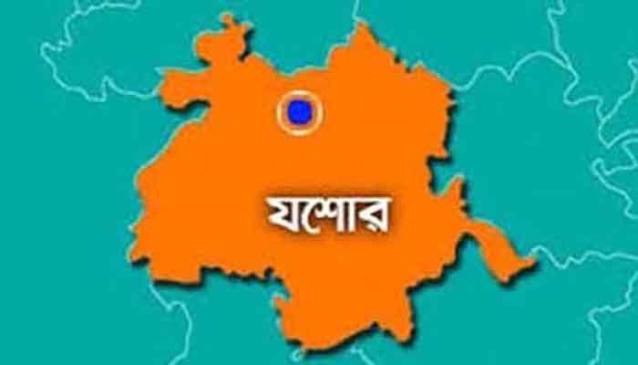 ইউপি সদস্যের পরিবারের ৫জন ভিক্ষুকের তালিকায়! ইউপি সদস্যের পরিবারের ৫জন ভিক্ষুকের তালিকায়!