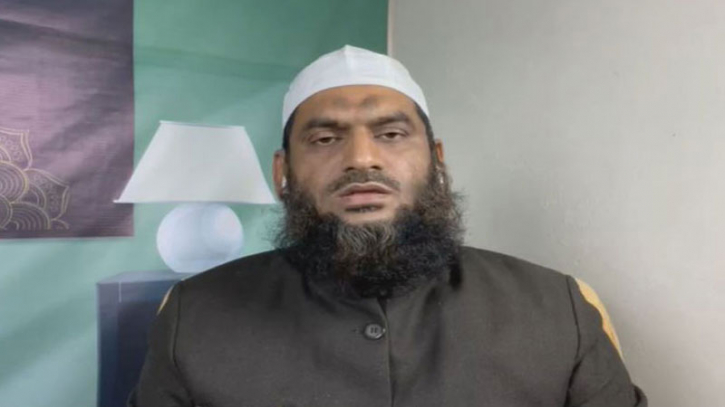 ডিবি কার্যালয়ে মামুনুল হক ডিবি কার্যালয়ে মামুনুল হক