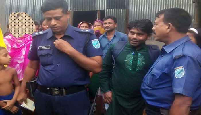 শ্রীপুরে প্রশাসনের হস্তক্ষেপে ৩টি বাল্যবিয়ে বন্ধ শ্রীপুরে প্রশাসনের হস্তক্ষেপে ৩টি বাল্যবিয়ে বন্ধ