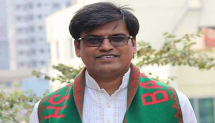 জবি শিক্ষকের বিরুদ্ধে বিশ্ববিদ্যালয়কে ‘অস্থিতিশীল’ করার অভিযোগ জবি শিক্ষকের বিরুদ্ধে বিশ্ববিদ্যালয়কে ‘অস্থিতিশীল’ করার অভিযোগ
