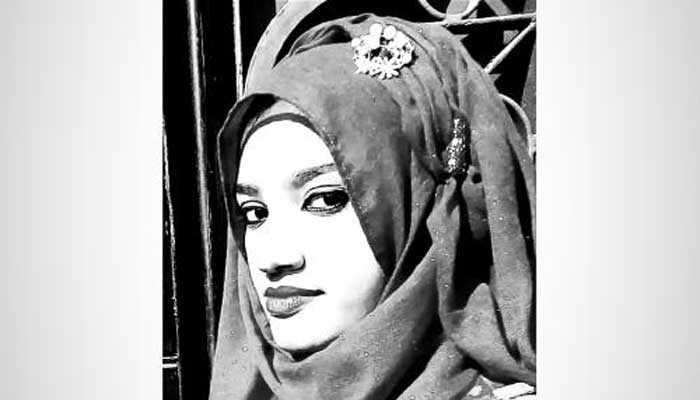 নুসরাতকে নিয়ে সিনেমা বানানোর অনুমতি দেয়নি পরিবার নুসরাতকে নিয়ে সিনেমা বানানোর অনুমতি দেয়নি পরিবার
