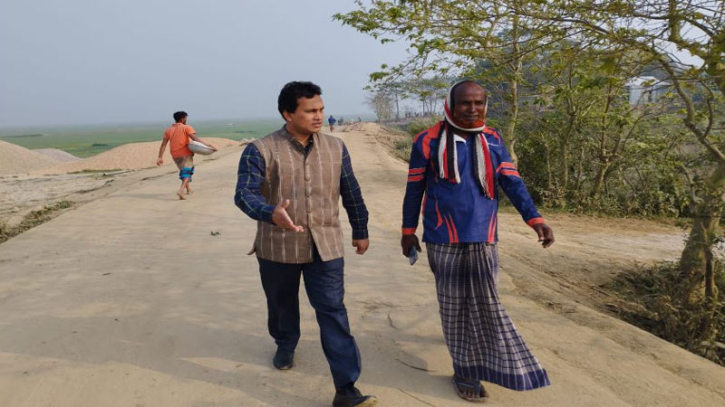 যেমন দেখে এলাম পাশা ভাইয়ের পূণ্যধাম লাইমপাশা যেমন দেখে এলাম পাশা ভাইয়ের পূণ্যধাম লাইমপাশা