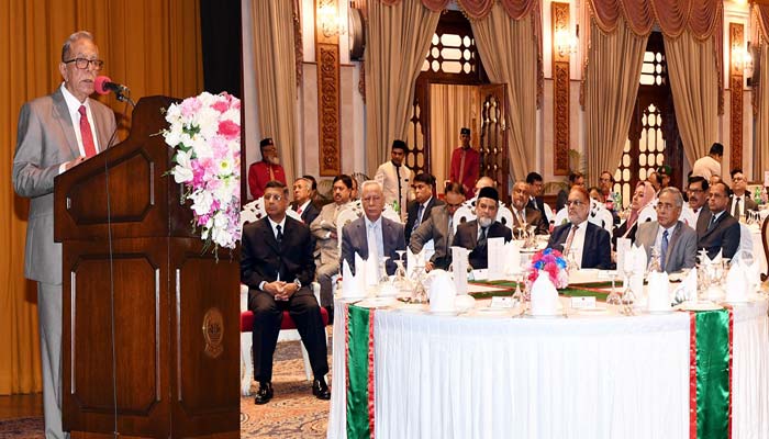 রাষ্ট্রের তিন অঙ্গের ভারসাম্য রক্ষার তাগিদ রাষ্ট্রপতির রাষ্ট্রের তিন অঙ্গের ভারসাম্য রক্ষার তাগিদ রাষ্ট্রপতির