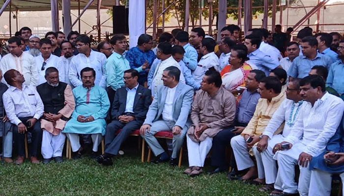 খোকার লাশ দেশে আনতে সহযোগিতা করা হবে : কাদের খোকার লাশ দেশে আনতে সহযোগিতা করা হবে : কাদের
