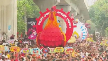 ঢাবিতে বৈশাখী শোভাযাত্রা