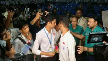 ঢাকা ও আইডিয়াল কলেজের শিক্ষার্থীদের শান্তিচুক্তি