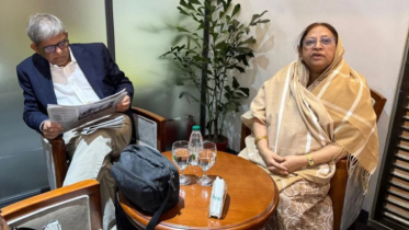 সস্ত্রীক সিঙ্গাপুর গেলেন মির্জা ফখরুল