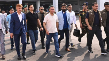 সৈয়দপুরে পৌঁছেছেন প্রধানমন্ত্রী