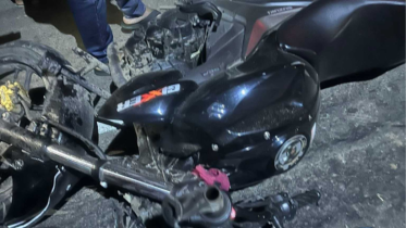 সিলেটে ট্রাক-মোটরসাইকেল-রিকশার ত্রিমুখী সংঘর্ষে নিহত ১