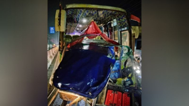 কুমিল্লায় যাত্রীবাহী বাসচাপায় নিহত ৩