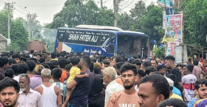 বগুড়ায় বাসচাপায় ৬ শ্রমিক নিহত : আহত ১৫