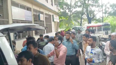 চট্টগ্রাম-কক্সবাজার মহাসড়কে প্রাণ গেল একই পরিবারের ৩ জনের