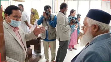 ‘বাগবিতণ্ডা’র ঘটনায় চিকিৎসককে বহিষ্কারের নির্দেশ দিলেন স্বাস্থ্য অধিদপ্তরের ডিজি