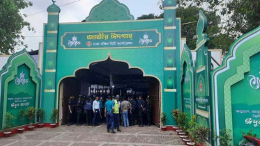 ঈদের প্রধান জামাতের জন্য প্রস্তুত জাতীয় ঈদগাহ : অতিবৃষ্টি হলে বায়তুল মোকাররমে