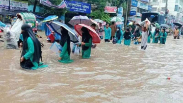 মুহুরী নদীর পানি বিপৎসীমার ওপর : বাঁধের চারটি স্থানে ভাঙন