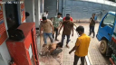 গাজীপুরে চুরির অপবাদ দিয়ে কারখানায় শ্রমিককে পিটিয়ে হত্যা : অনির্দিষ্টকালের ছুটি ঘোষণা