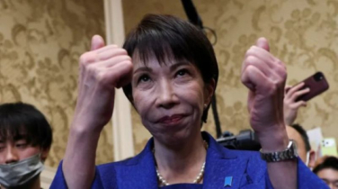 জাপানে সংসদ ভেঙে দিলেন প্রধানমন্ত্রী