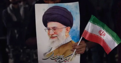 ইরানের সর্বোচ্চ ধর্মীয় নেতা খামেনি নিহত : ৪০ দিনের রাষ্ট্রীয় শোক ঘোষণা