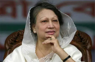 খালেদা জিয়ার লন্ডন যাত্রা স্থগিত : আসছে না এয়ার অ্যাম্বুলেন্স