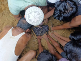 রোহিঙ্গা ক্যাম্পের মাদ্রাসায় পাহাড়ধসে নিহত বেড়ে ৮