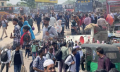 বাস ও রেলস্টেশনে ঢাকামুখী যাত্রীর ঢল
