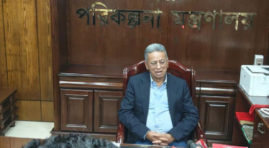 প্রয়োজনেই গভর্নর পদে পরিবর্তন, আরও অনেক জায়গায় হবে: অর্থমন্ত্রী