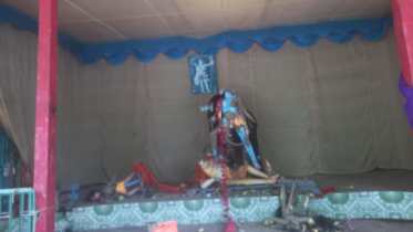 ময়মনসিংহে মন্দিরে তালা ভেঙে প্রতিমা ভাঙচুর