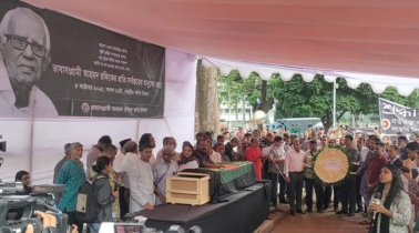 ভাষা সৈনিক রফিকের মরদেহে শেষ শ্রদ্ধা