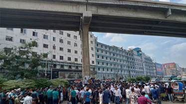 ৫ ঘণ্টা পর বনানীতে যান চলাচল শুরু