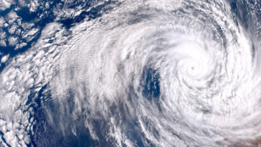 বঙ্গোপসাগরে ঘূর্ণিঝড় ‘ডিটওয়াহ’:সমুদ্রবন্দরে হুঁশিয়ারি সংকেত