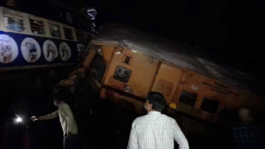 ভারতে দুটি যাত্রীবাহী ট্রেনের ভয়াবহ সংঘর্ষ, নিহত ১৩