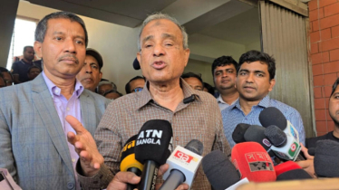 পুলিশের কাছে ভারি ‘মারণাস্ত্র’ থাকবে না: স্বরাষ্ট্র উপদেষ্টা