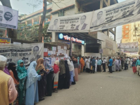 ত্রয়োদশ জাতীয় সংসদ নির্বাচনের ভোটগ্রহণ শুরু