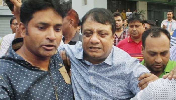 আপন জুয়েলার্সের সেলিমের বিরুদ্ধে অভিযোগপত্র আপন জুয়েলার্সের সেলিমের বিরুদ্ধে অভিযোগপত্র