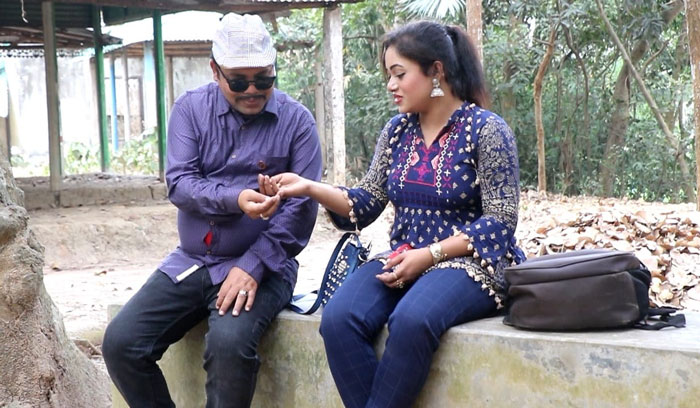 দুর্দান্ত প্রেমের কাহিনী নিয়ে শর্টফিল্ম ‘সে আসবে’ দুর্দান্ত প্রেমের কাহিনী নিয়ে শর্টফিল্ম ‘সে আসবে’